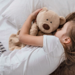 Rośliny w pokoju dziecka – które są bezpieczne dla dzieci i jak o nie dbać